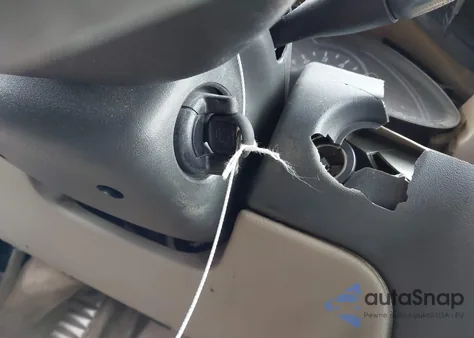 2003 Chevrolet Cavalier z USA, uszkodzony, nr VIN 1G1JC52F137109873